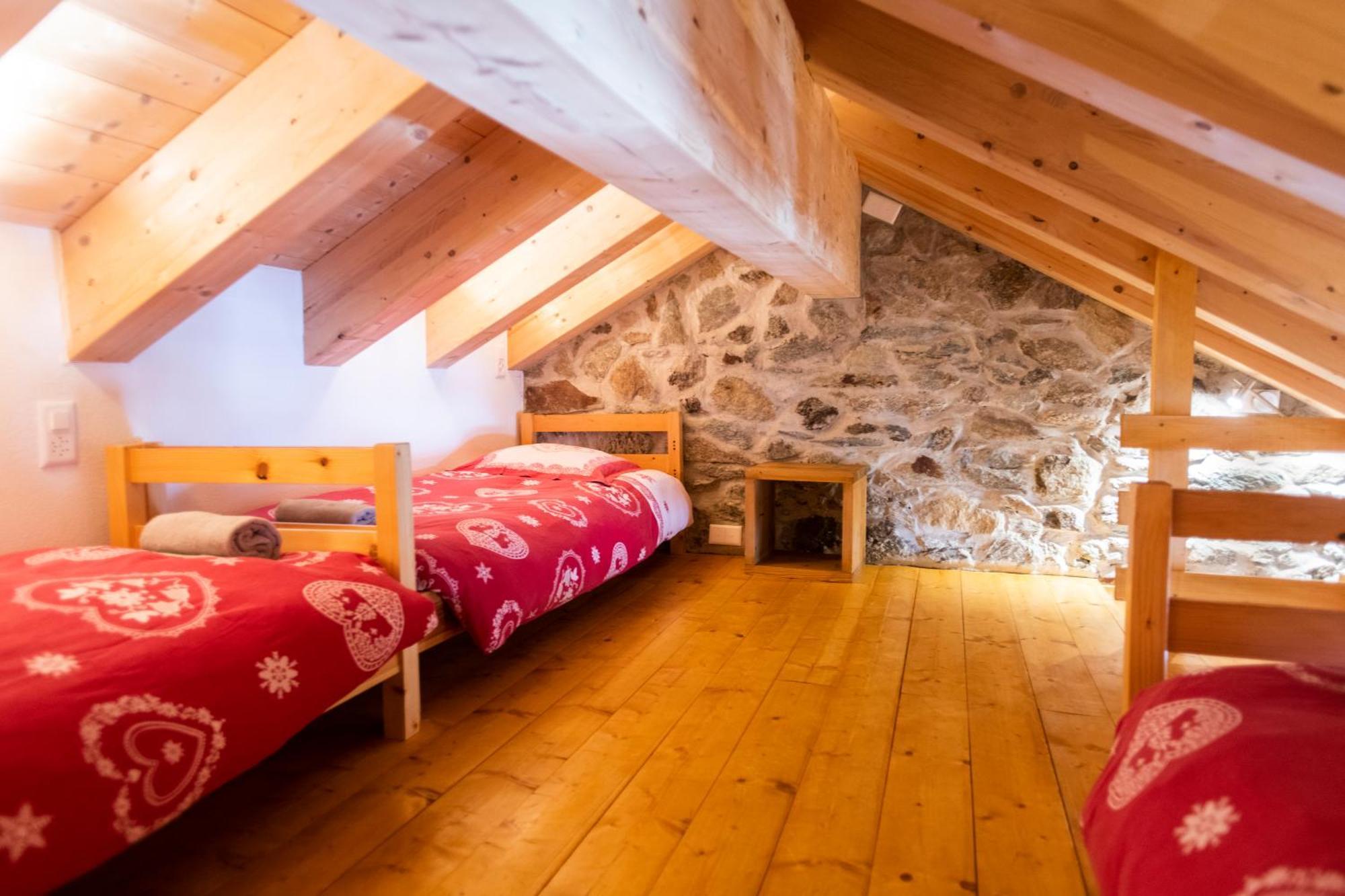 Aiguille De La Tza Hotel Арола Екстериор снимка
